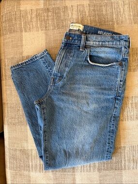 Madewell | Men's Relaxed Taper Jeans Sunfaded Indigo Wash 34x30